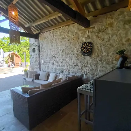 La Lumiere Doree Nyaraló *